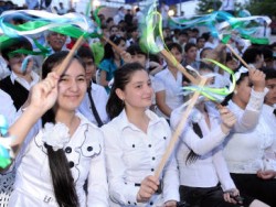 Каждый второй гражданин Узбекистана хотел бы получить высшее образование - фото 1