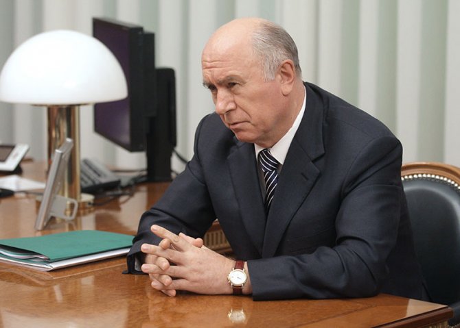 Николай Меркушкин стал новым губернатором Самарской области < p
